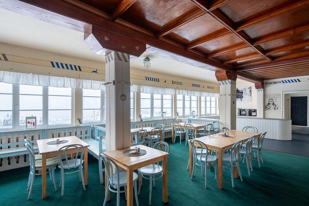 Hotel Prazska Bouda Pec pod Sněžkou Zewnętrze zdjęcie